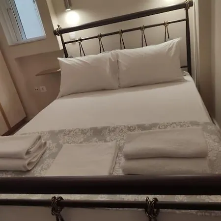 Living Apartment Athens