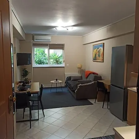 Apartment Living *